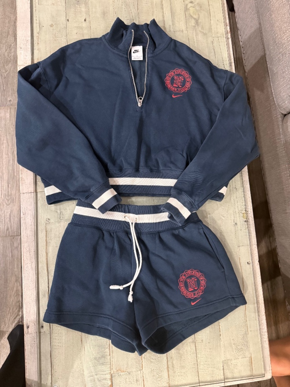 Nike Navy Varsity Half Zip Sweatshirt & Short Set Top-Medium/Shorts-Small